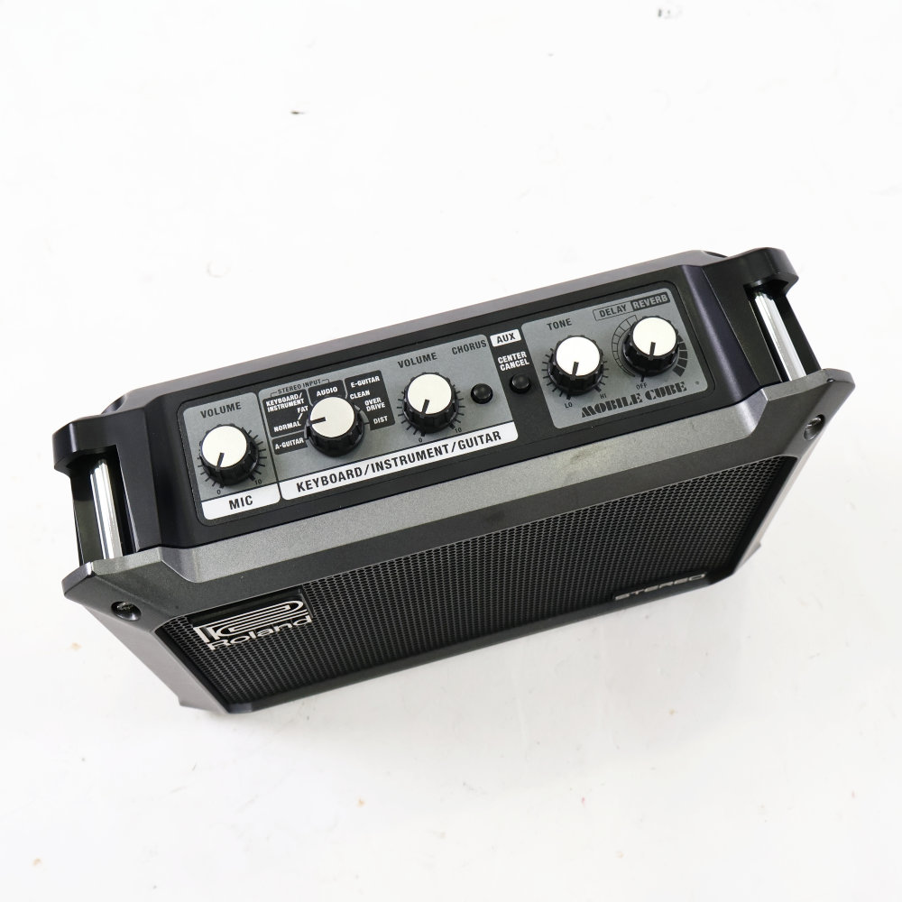 【中古】 ポータブルアンプ ROLAND ローランド MOBILE CUBE モバイルキューブ 上面