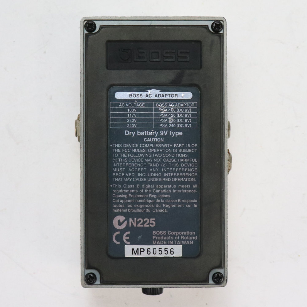 【中古】 クロマチックチューナー エフェクター BOSS TU-2 Chromatic Tuner ペダルチューナー 底面