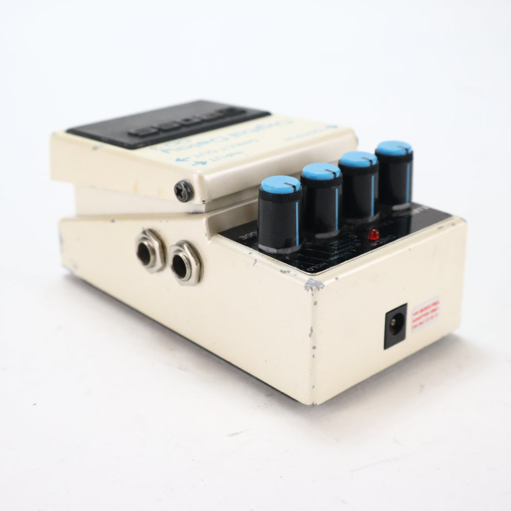 【中古】 デジタルディレイ エフェクター BOSS DD-3 Digtal Delay ギターエフェクター ディレイ 側面