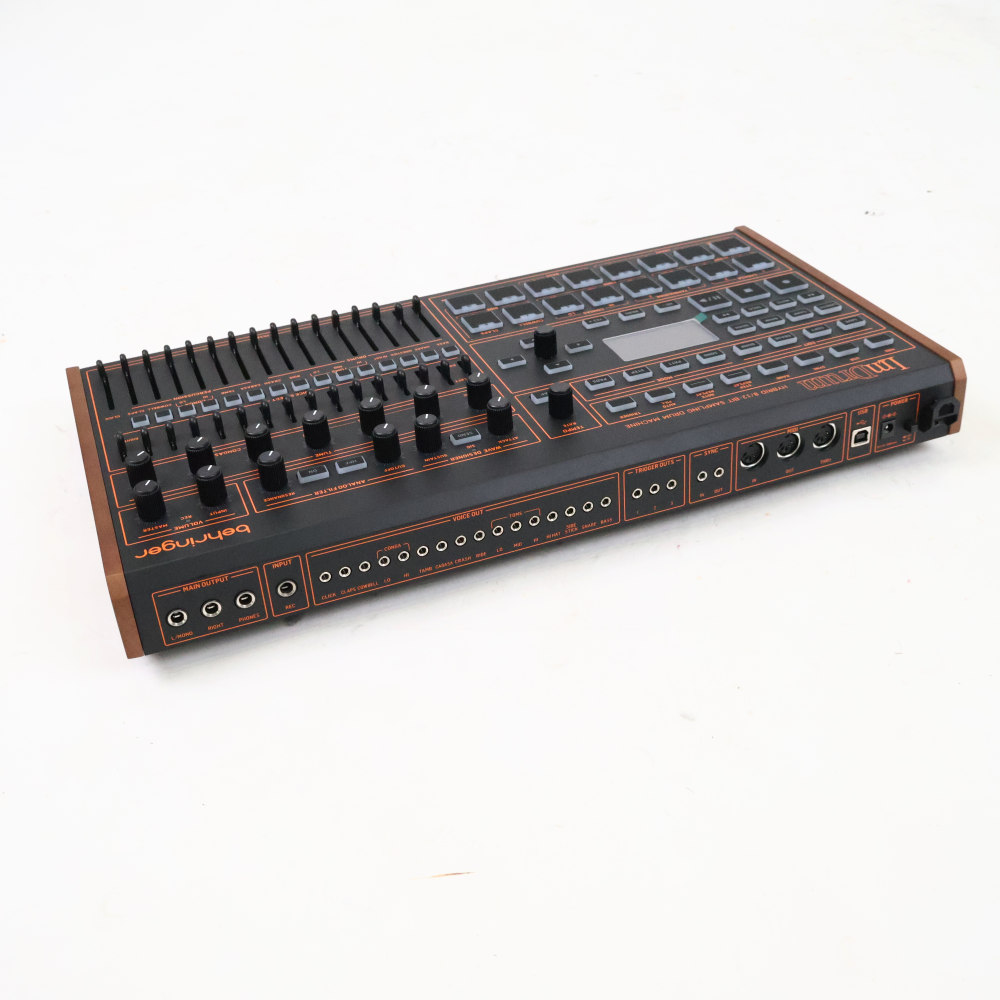 【中古】 ベリンガー リズムマシン ドラムマシン BEHRINGER LM DRUM ハイブリッドサンプリングドラムマシン 詳細画像