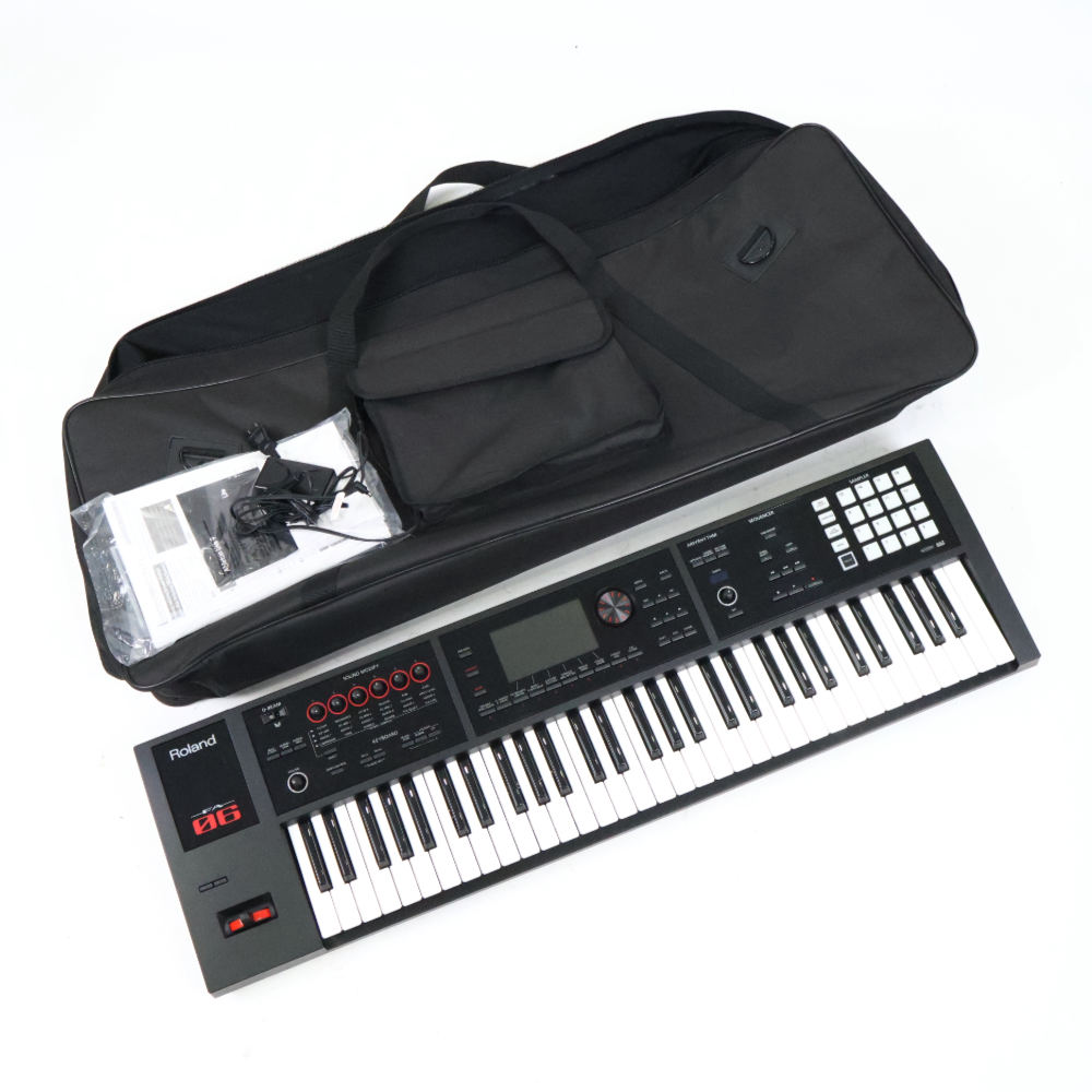 【中古】 ROLAND FA-06 Music Workstation シンセサイザー