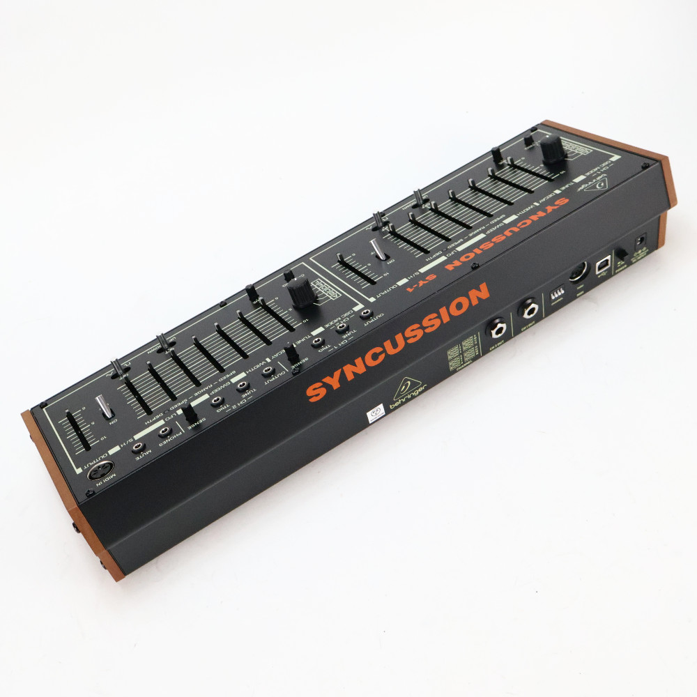 【中古】 シンセサイザー パーカッションシンセ BEHRINGER SYNCUSSION SY-1 ベリンガー シンカッション 本体画像 斜め 2