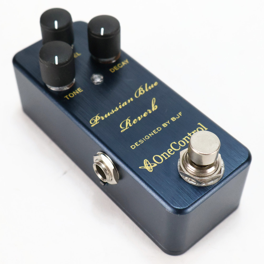 【中古】 リバーブ エフェクター One Control Prussian Blue Reverb OC-PBR 旧デザイン ギターエフェクター 本体画像 斜め