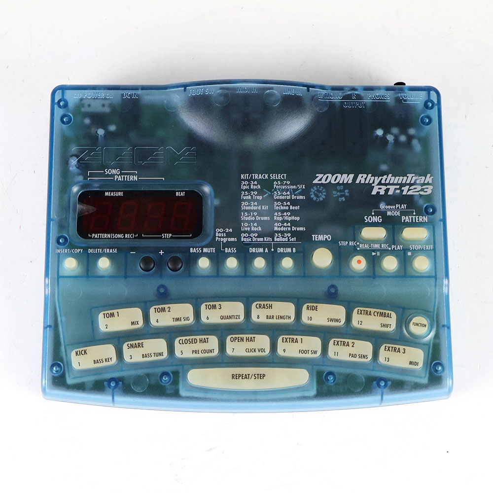 【中古】 リズムマシン ZOOM RT-123 スケルトン仕様 正面