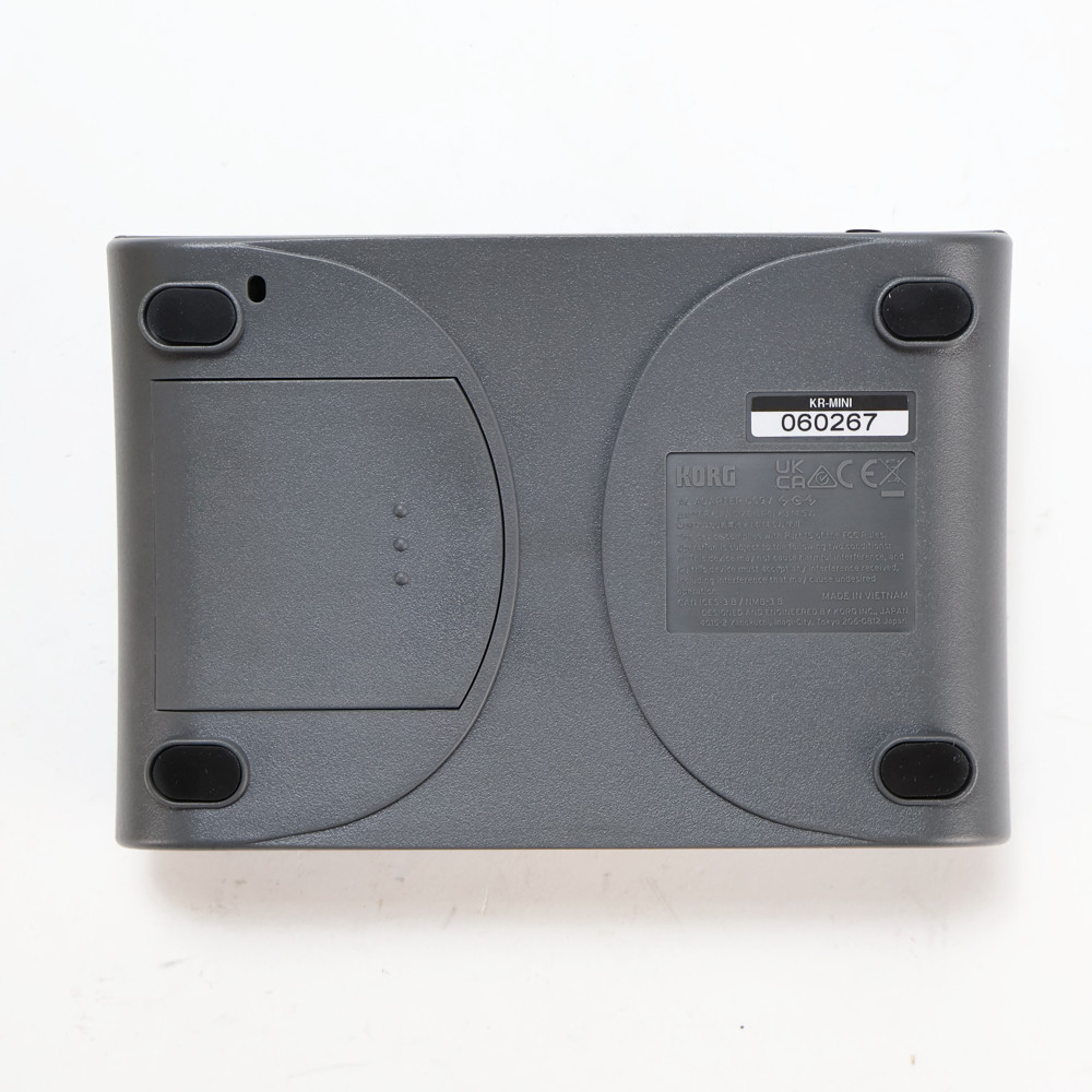 【中古】 リズムマシーン KORG コルグ KR mini リズム ボックス 裏面