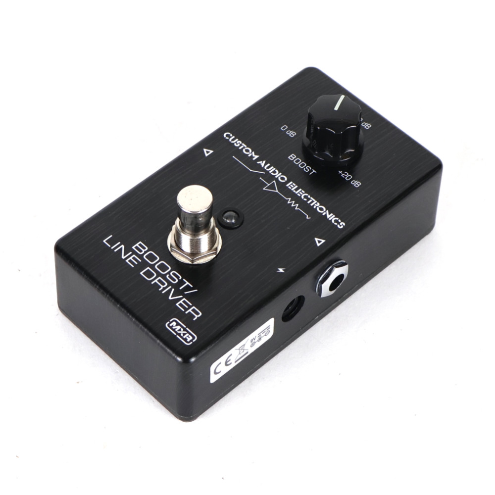 【中古】 ブースター エフェクター MXR MC401 BOOST LINEDRIVER CUSTOM AUDIO ELECTRONICS ギターエフェクター 斜めアングル画像