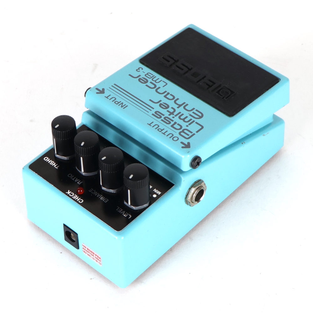 【中古】 リミッター エフェクター BOSS LMB-3 Bass Limiter Enhancer ベースエフェクター リミッターエンハンサー リア斜めアングル画像