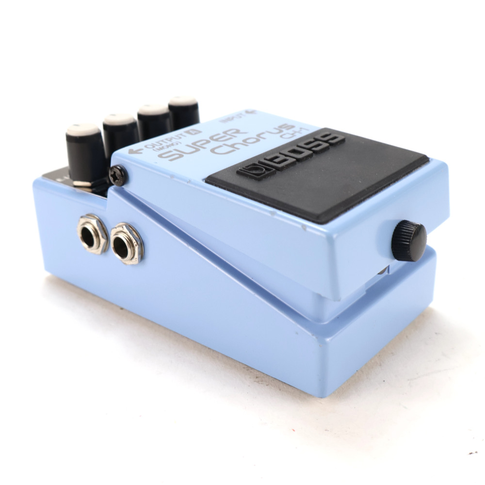 【中古】スーパーコーラス エフェクター BOSS CH-1 Super Chorus ギターエフェクター コーラス 斜めアングル画像