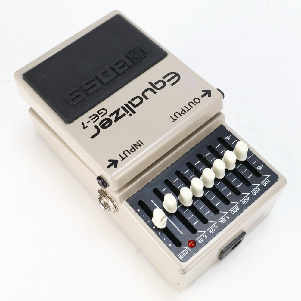 【中古】イコライザー エフェクター BOSS GE-7 Equalizer ギターエフェクター 本体画像 斜め
