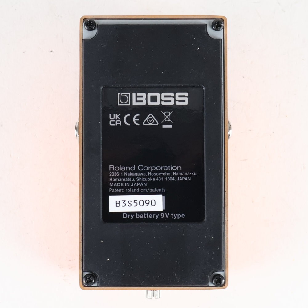 【中古】 ディストーション エフェクター BOSS DS-1W WAZA CRAFTシリーズ Distortion 底面
