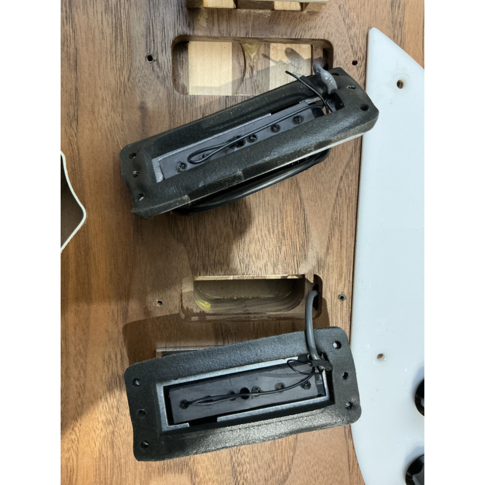 【中古】 Rickenbacker リッケンバッカー Model 360W Walnut 2014年製 エレキギター ピックアップ