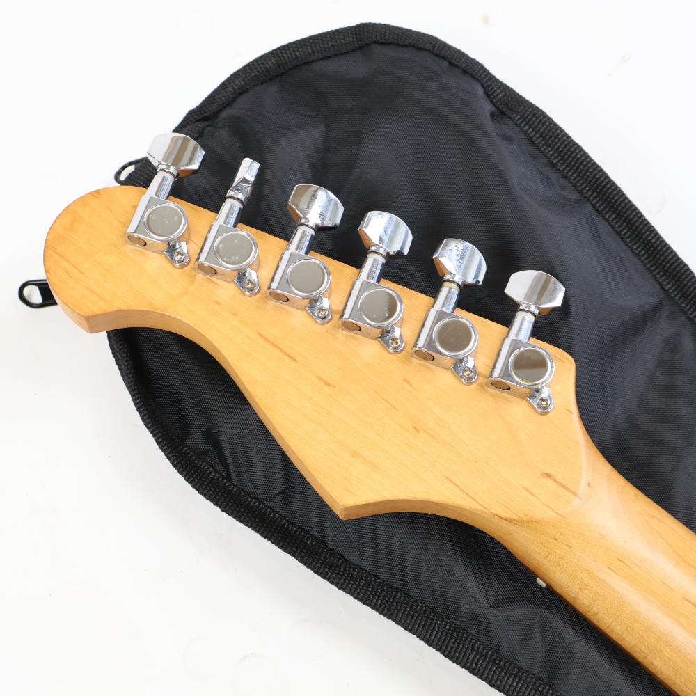 【中古】 エレキギター Crush by Orange Crush Guitar STタイプ ヘッド裏画像