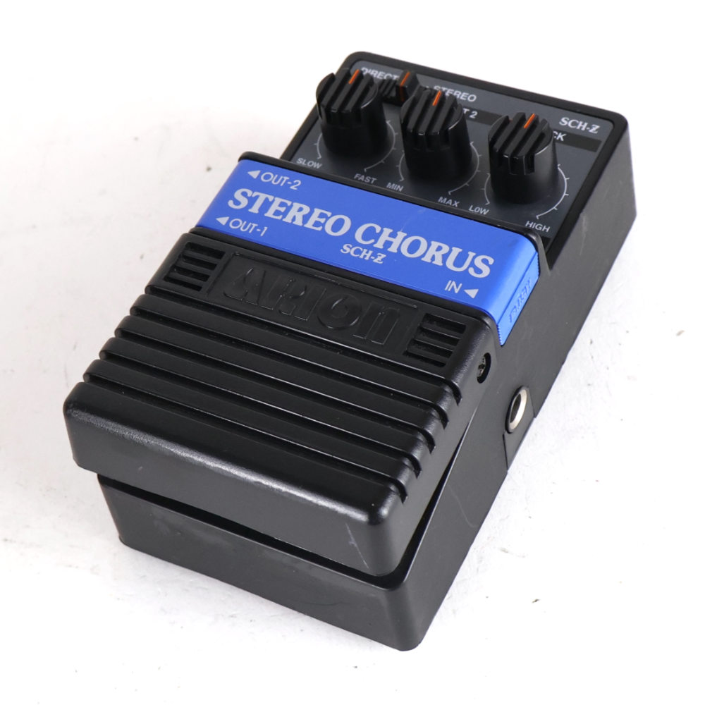 【中古】 コーラス エフェクター ARION SCH-Z STEREO CHORUS ギターエフェクター 斜めアングル画像