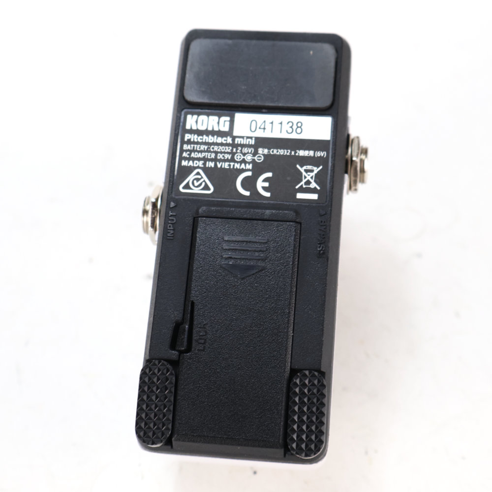 【中古】 チューナー コルグ ピッチブラックミニ KORG PB-MINI White PITCHBLACK mini ホワイト ペダルチューナー コルグ ピッチブラックミニ ボトム画像