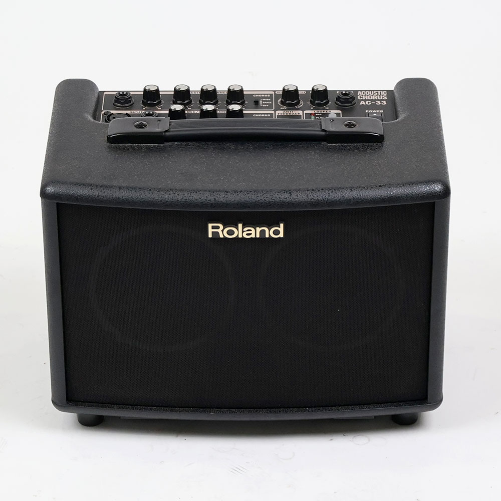 【中古】 アコギアンプ ローランド ROLAND AC-33 アコースティックギター用アンプ ブラック 正面