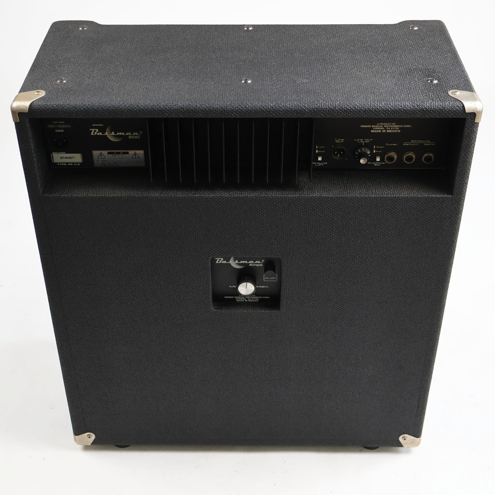 【中古】 ベースアンプ FENDER BASSMAN 200 背面