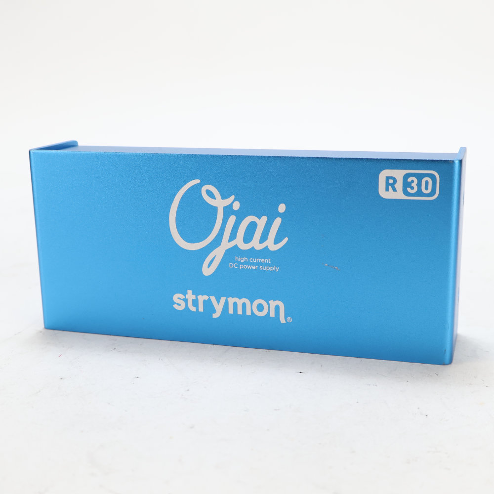 【中古】 エフェクター用パワーサプライ strymon Ojai R30 パワーサプライユニット ストライモン 正面