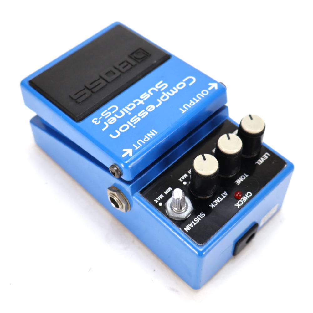 【中古】コンプレッサー エフェクター BOSS CS-3 Compression Sustainer ギターエフェクター リア斜めアングル画像