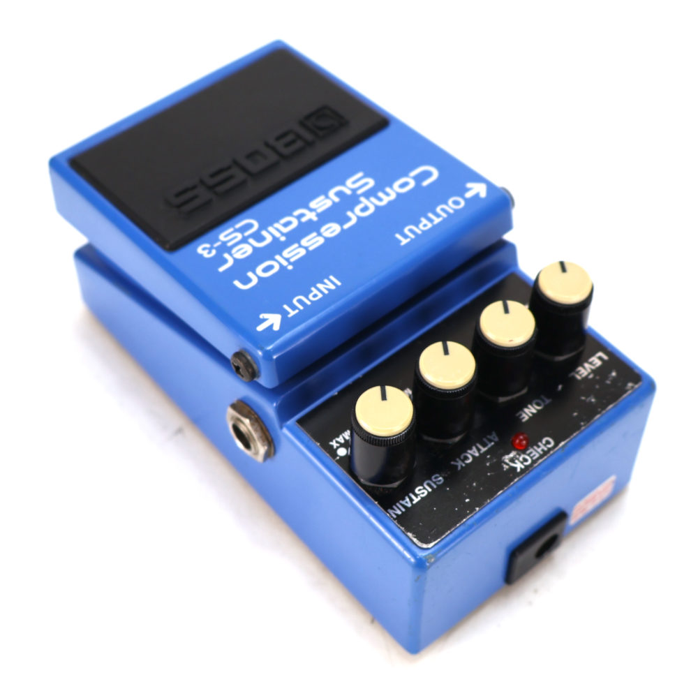 【中古】コンプレッサー エフェクター BOSS CS-3 Compression Sustainer ギターエフェクター リア斜めアングル画像