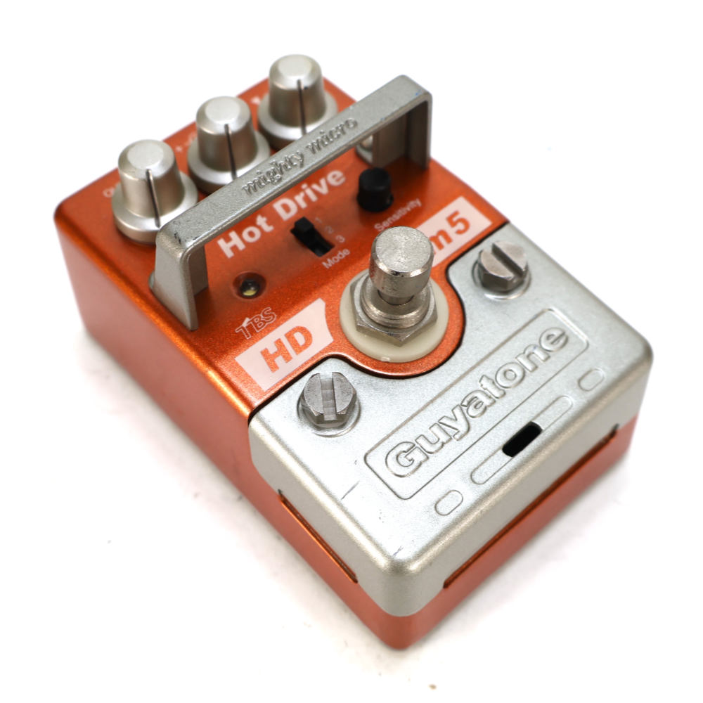 【中古】 オーバードライブ エフェクター Guyatone グヤトーン HDm5 Hot Drive mighty micro ギターエフェクター 斜めアングル画像
