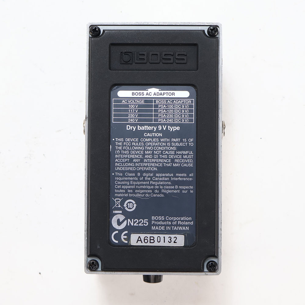 【中古】 フィードバッカー ブースター エフェクター BOSS FB-2 Feedbacker / Booster ギターエフェクター 裏面
