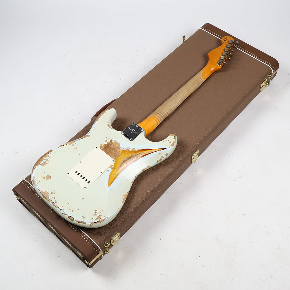 【中古】 エレキギター Fender Custom Shop B2 1961 Stratocaster Heavy Relic Super Faded Aged Sonic Blue 2023年製 フェンダー ストラトキャスター ヘビーレリック 3.58kg 背面