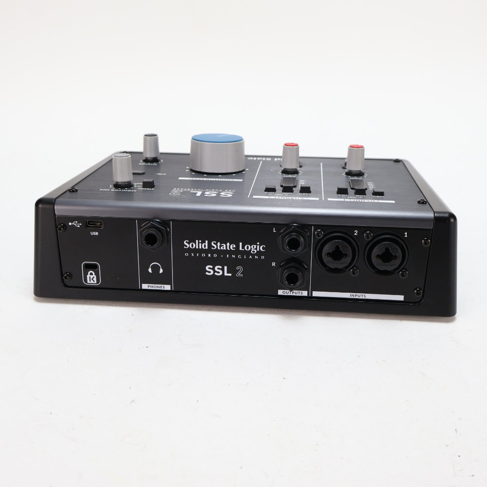 【中古】 オーディオインターフェイス Solid State Logic SSL2 背面