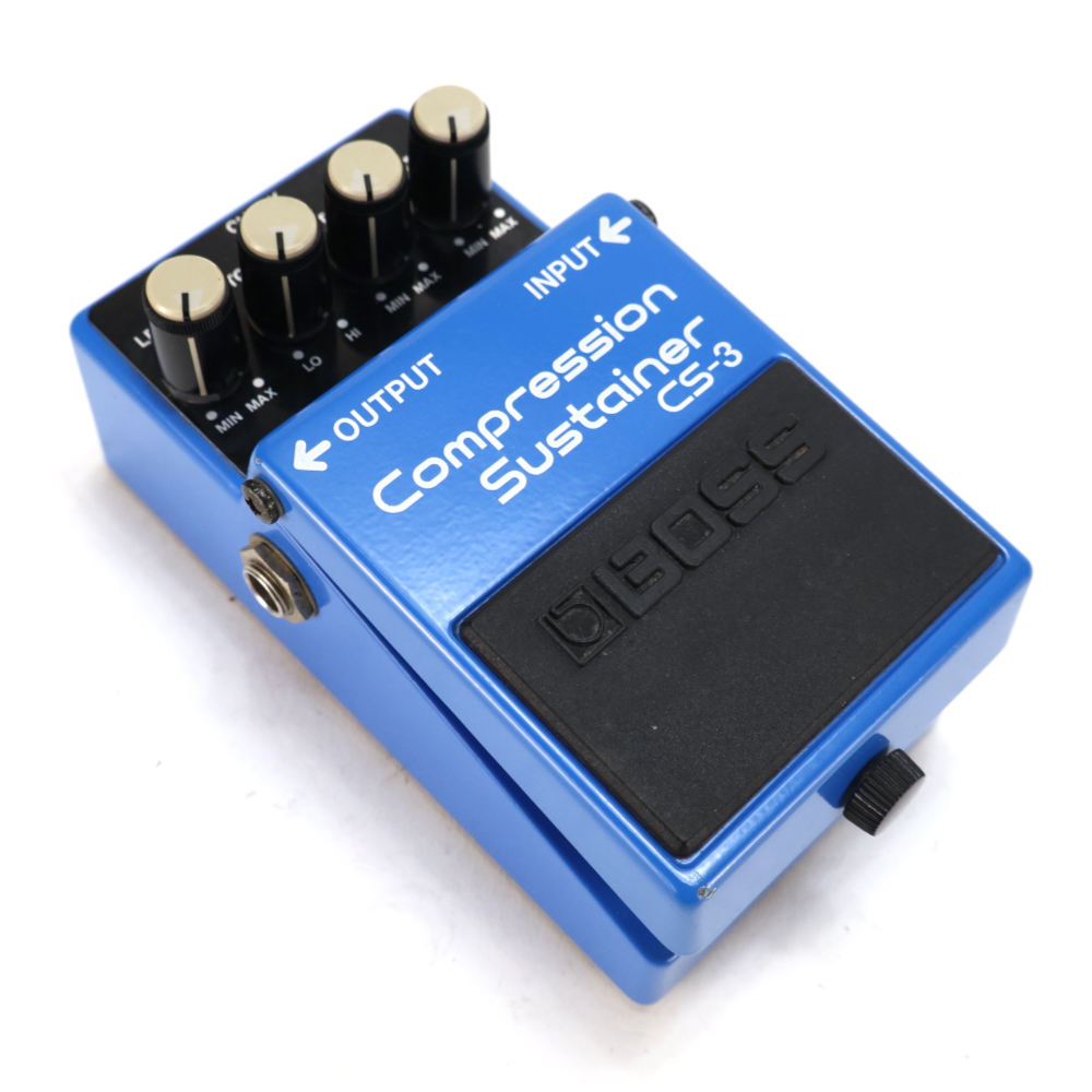 【中古】 コンプレッサー エフェクター BOSS CS-3 Compression Sustainer Made in Japan ギターエフェクター 斜めアングル画像