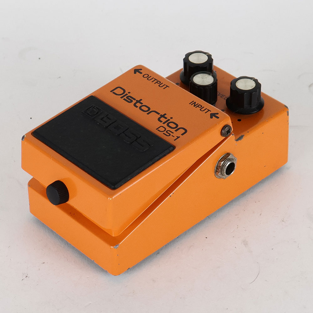 【中古】 ディストーション エフェクター BOSS DS-1 Distortion Made in Japan ギターエフェクター 全体