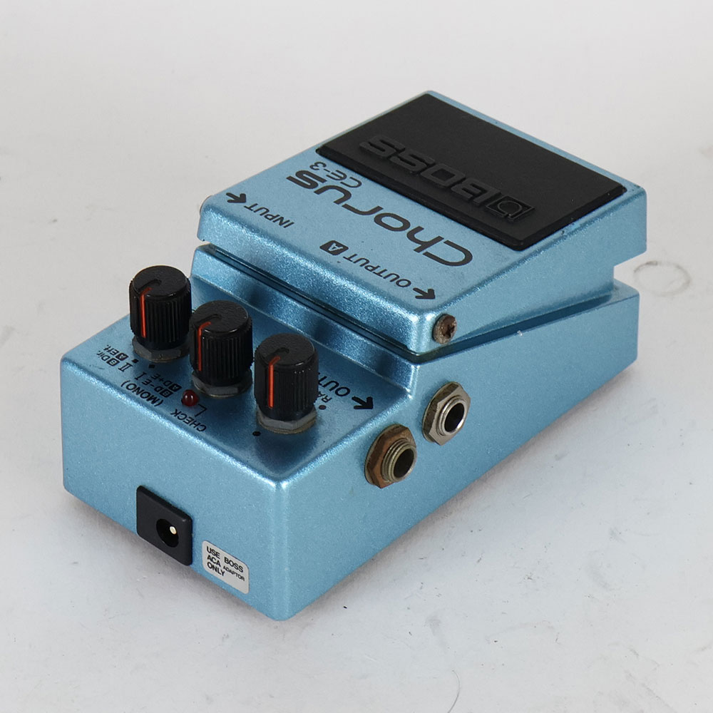 【中古】 コーラス エフェクター BOSS CE-3 Chorus Made in JAPAN ギターエフェクター 全体