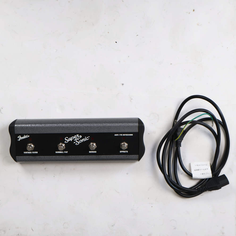 【中古】 ギターアンプ FENDER Super-Sonic 22 Combo Black フットスイッチ