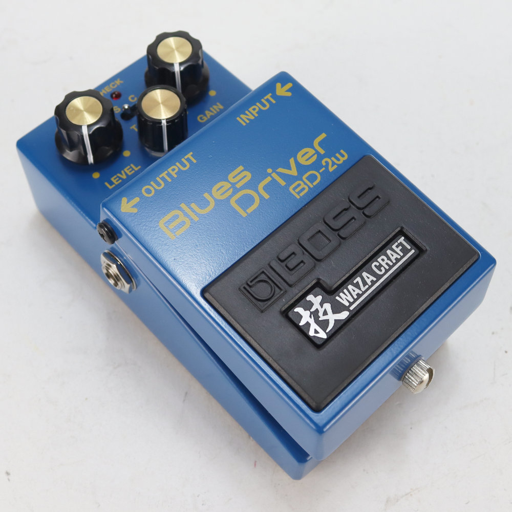 【中古】 オーバードライブ エフェクター BOSS BD-2W Blues Driver ギターエフェクター ブルースドライバー 本体画像 斜め 2
