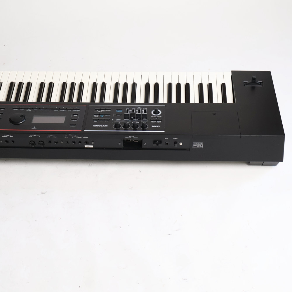 【中古】 ROLAND ローランド JUNO-DS88 シンセサイザー 側面