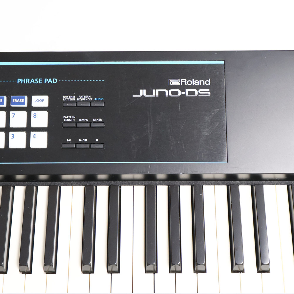 【中古】 ROLAND ローランド JUNO-DS88 シンセサイザー 傷