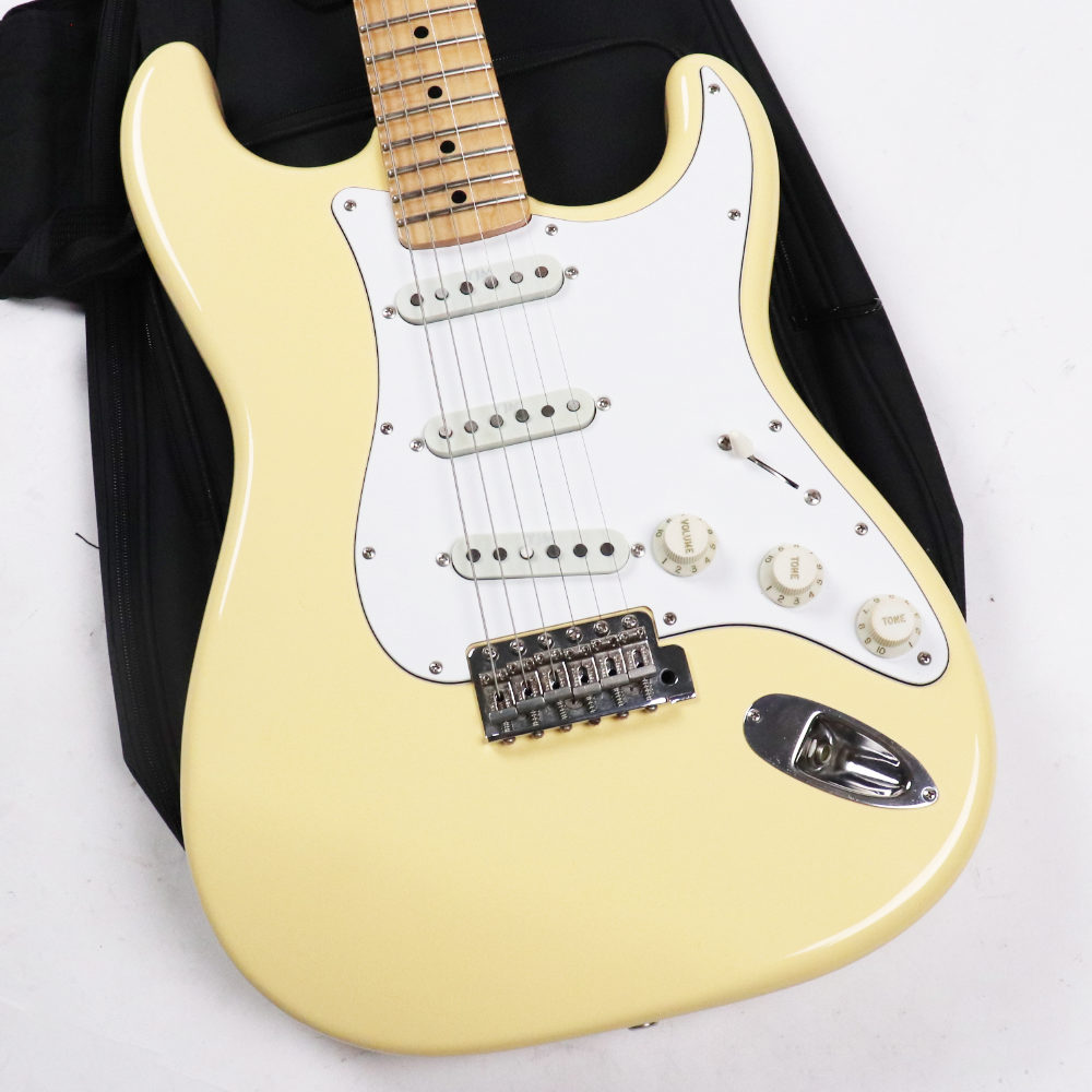 【中古】 エレキギター Fender MIJ Stratocaster Scalloped Vintage White 2018年製 フェンダー イングヴェイ・マルムスティーン ボディ画像