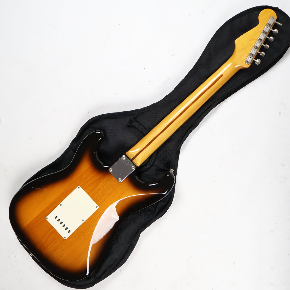 【中古】 エレキギター Fender Japan ST57-66US T (Tabacco Sunburst) 2006年製 フェンダージャパン ストラトキャスター ボディバック画像
