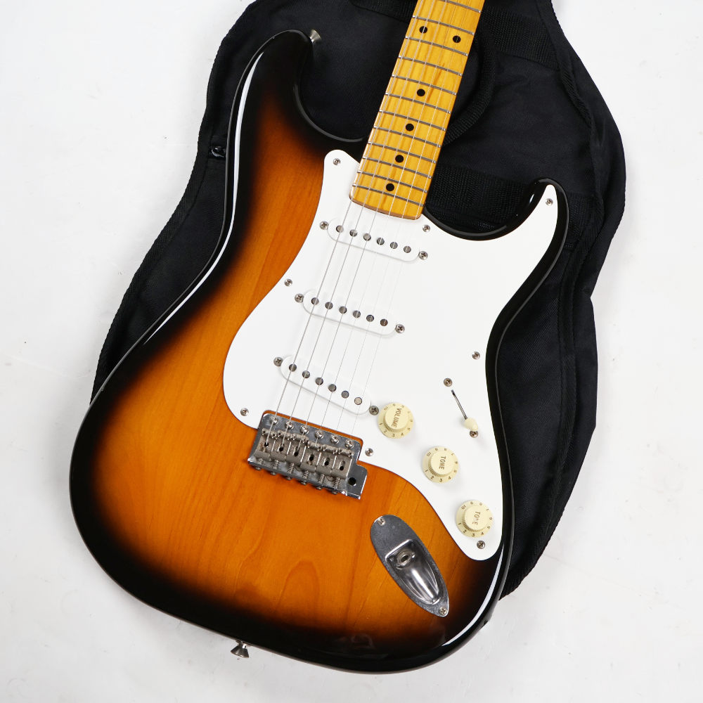 【中古】 エレキギター Fender Japan ST57-66US T (Tabacco Sunburst) 2006年製 フェンダージャパン ストラトキャスター ボディ画像