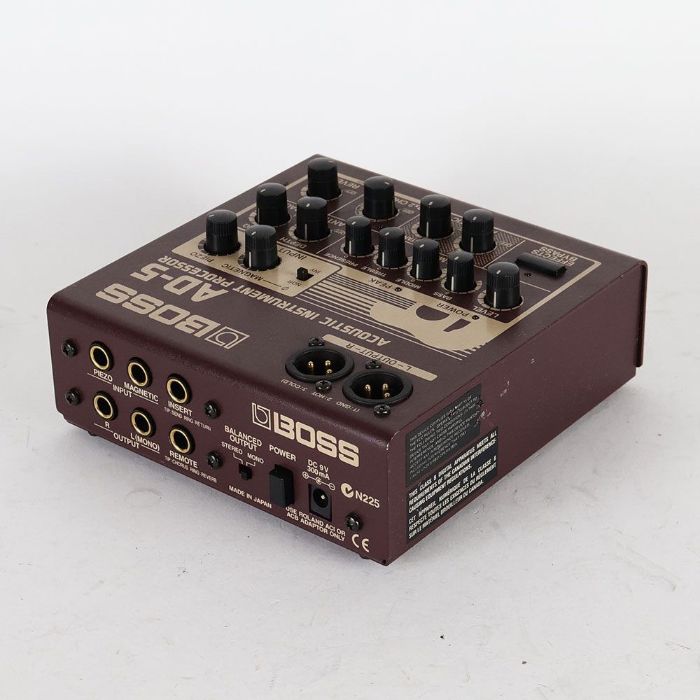 【中古】 アコーステックギター用プリアンプ DI BOSS AD-5 コーラス リバーブ搭載 ギターエフェクター ダイレクトボックス 全体