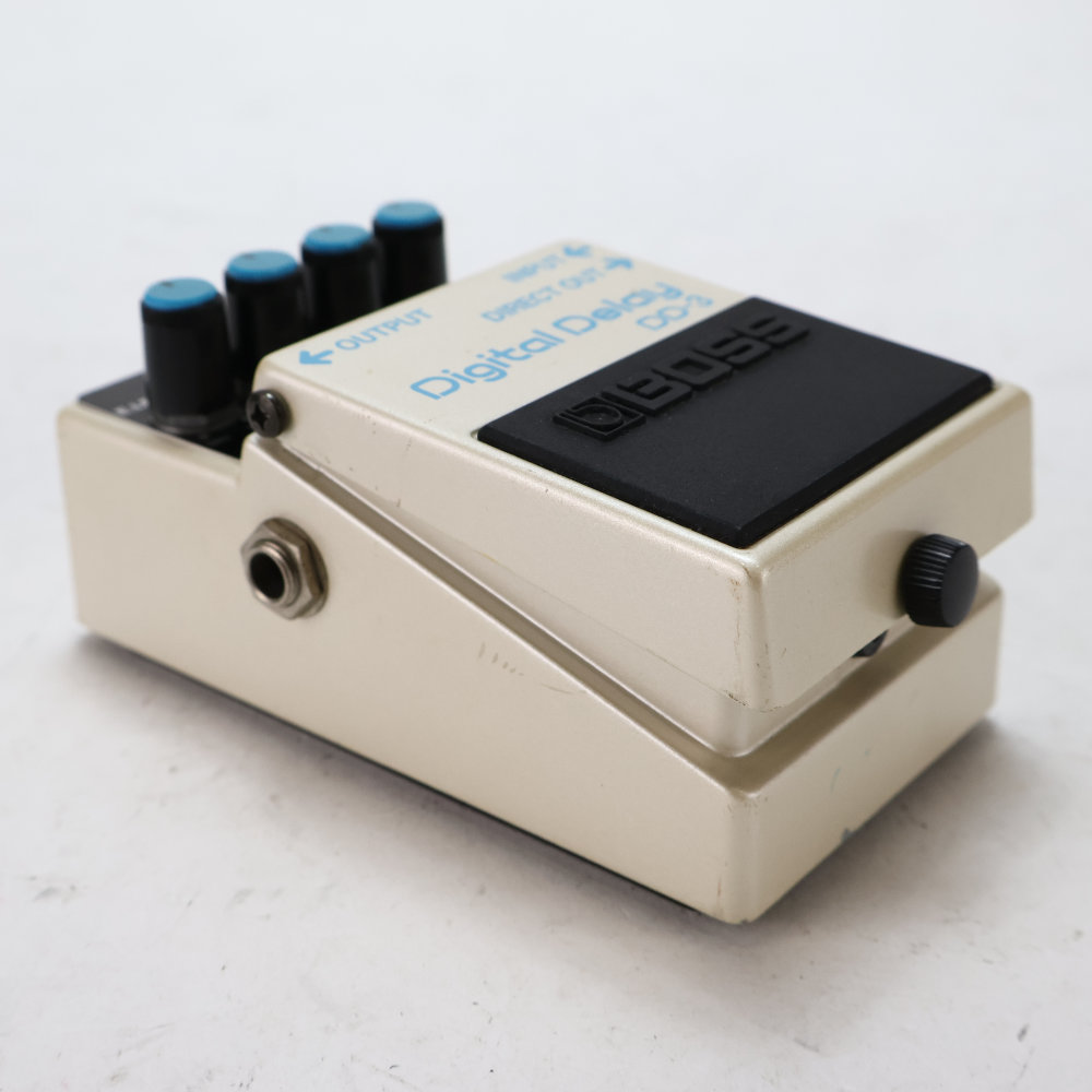 【中古】 デジタルディレイ エフェクター BOSS DD-3 Digtal Delay MADE IN JAPAN ギターエフェクター ディレイ 側面