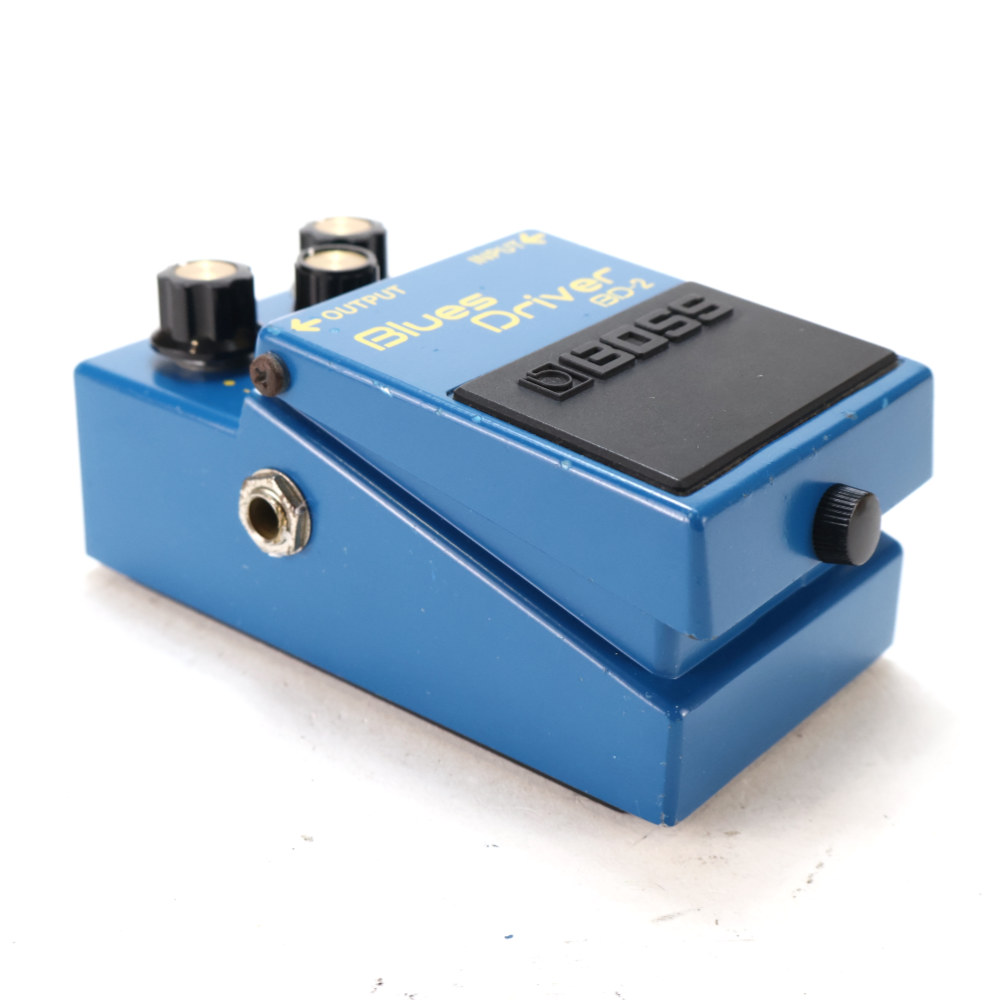 【中古】 ブルースドライバー エフェクター BOSS BD-2 Blues Driver ギターエフェクター オーバードライブ ブルドラ 斜めアングル画像