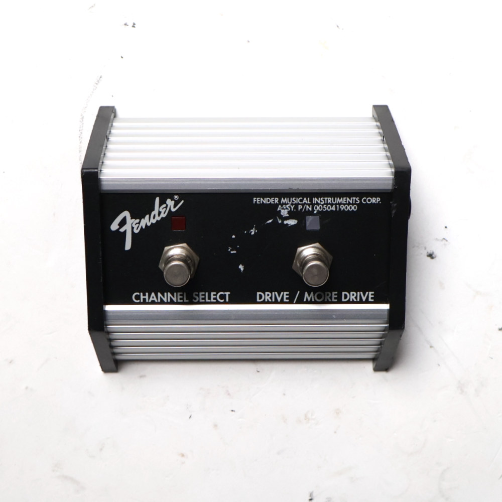 【中古】 ギターアンプ Fender Hot Rod Deluxe BK 100V仕様 フェンダー ホットロッドデラックス 真空管アンプ フットスイッチ画像