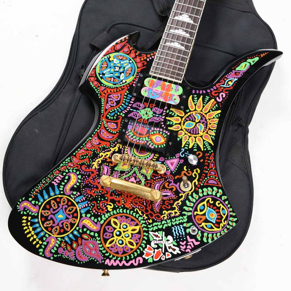【中古】 エレキギター FERNANDES Burny MG-145X hideモデル サイケデリックペイント フェルナンデス バーニー ボディ画像