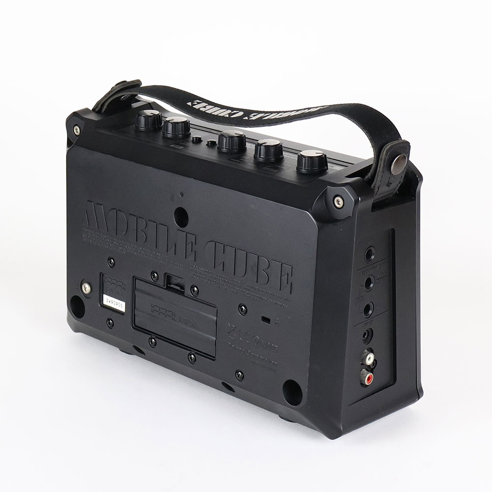 【中古】 ポータブルアンプ ROLAND ローランド MOBILE CUBE モバイルキューブ 全体