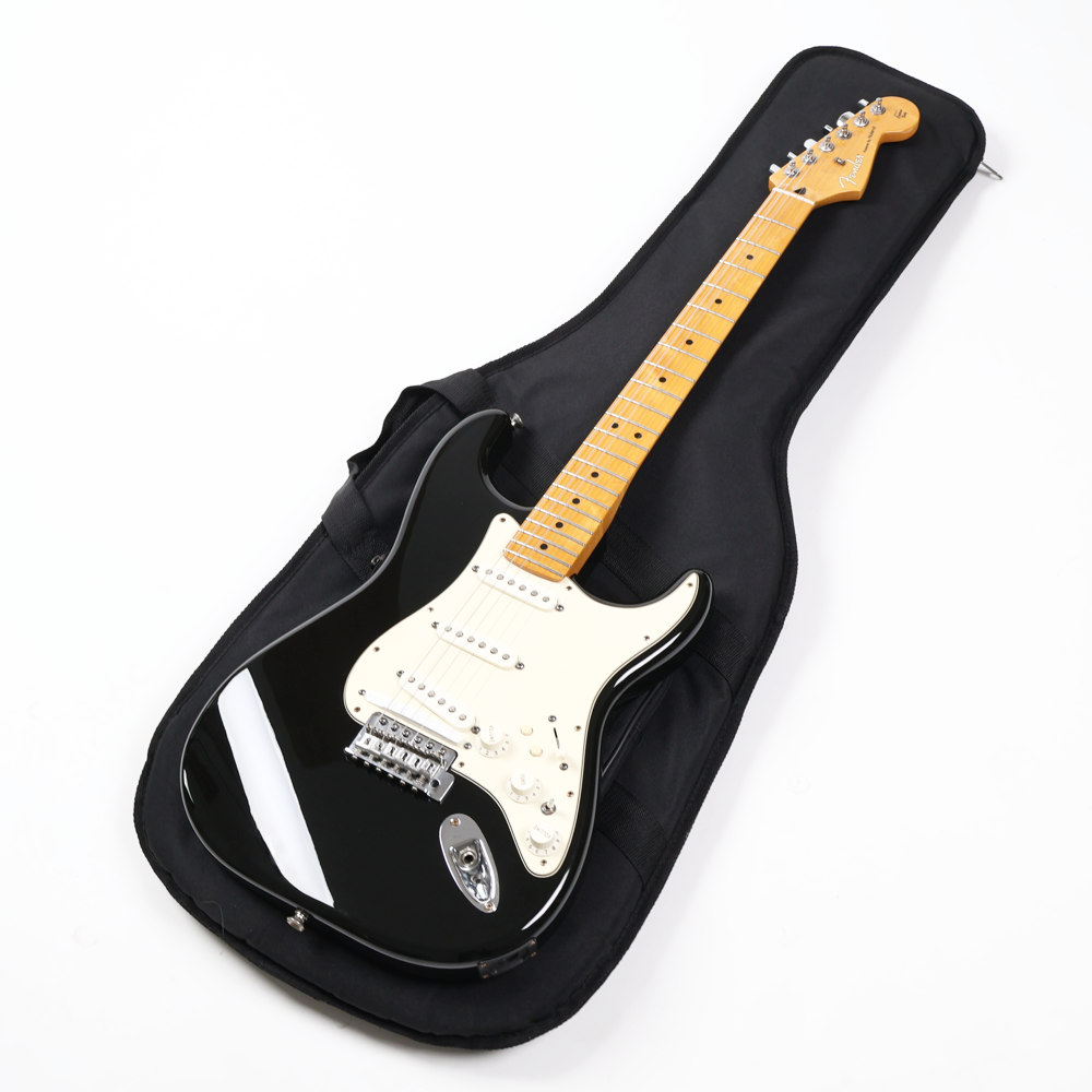 【中古】 エレキギター Fender / Roland GC-1 GK-Ready Stratocaster Maple FingerBoard Black 2012年製 GKピックアップ内蔵ストラトキャスター フェンダー ローランド