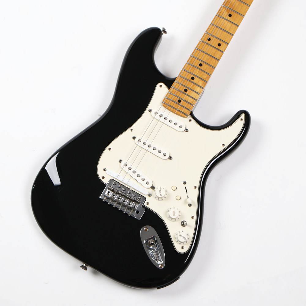【中古】 エレキギター Fender / Roland GC-1 GK-Ready Stratocaster Maple FingerBoard Black 2012年製 GKピックアップ内蔵ストラトキャスター フェンダー ローランド ボディトップ