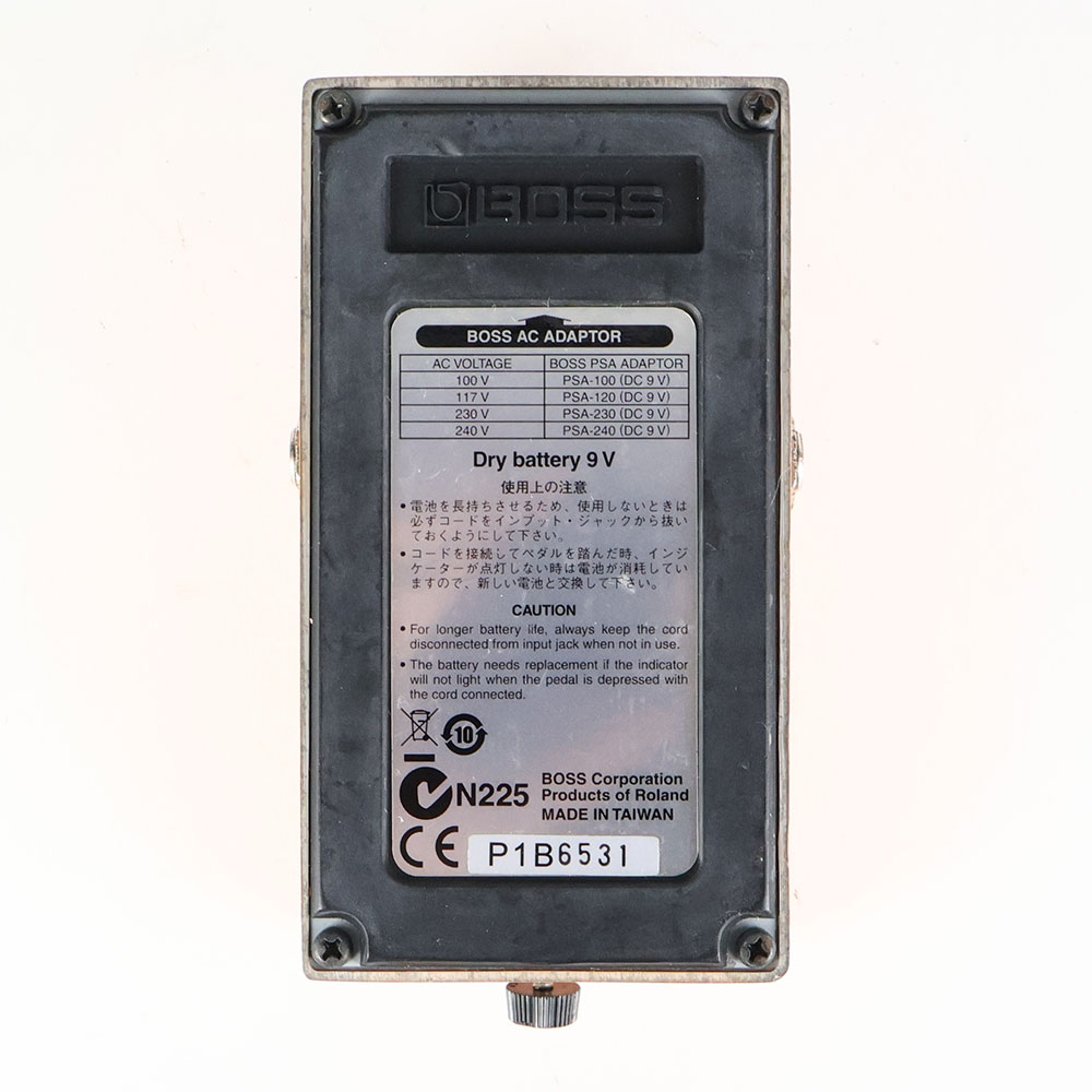 【中古】ディストーション エフェクター BOSS DS-1 Distortion ギターエフェクター 裏面