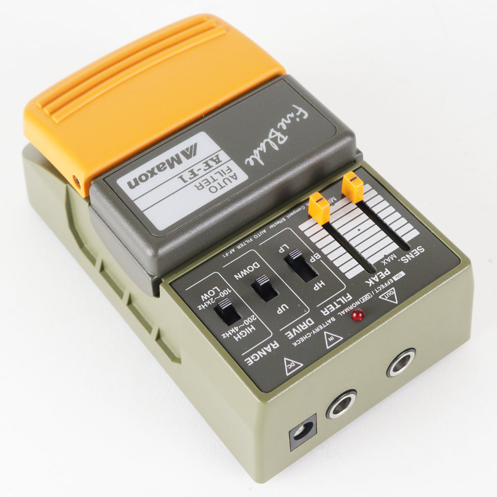 【中古】 Maxon マクソン AF-F1 Auto Filter Fire Bladeシリーズ オートワウ ギター ベース エフェクター 本体画像 斜め
