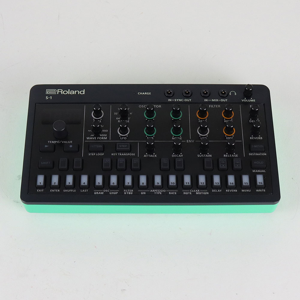 【中古】 ROLAND ローランド S-1 TWEAK SYNTHESIZER AIRA COMPACT マイクロポリフォニックシンセサイザー 正面