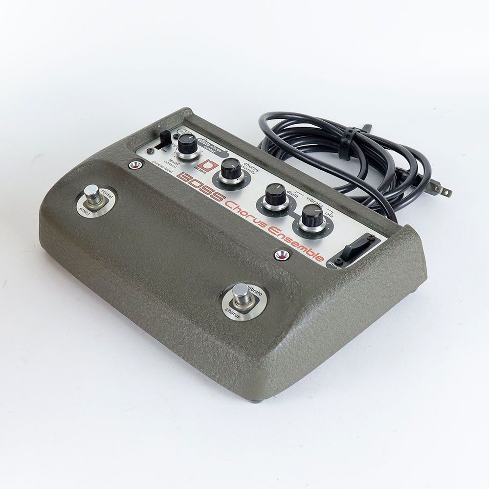 【中古】 BOSS CE-1 Chorus Ensemble コーラス ビブラート ギターエフェクター 全体