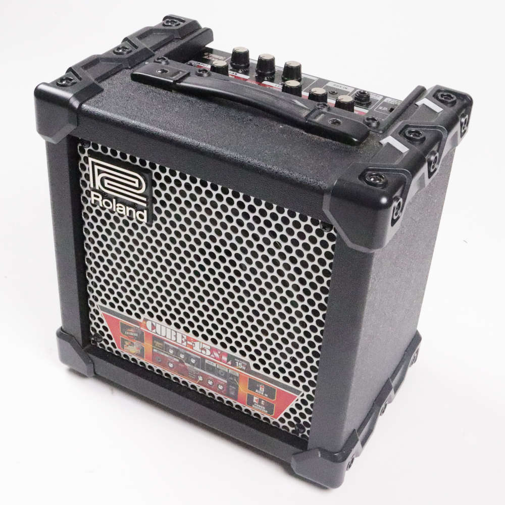 【中古】 ギターアンプ ROLAND CUBE-15XL ローランド コンボアンプ 本体画像 斜め